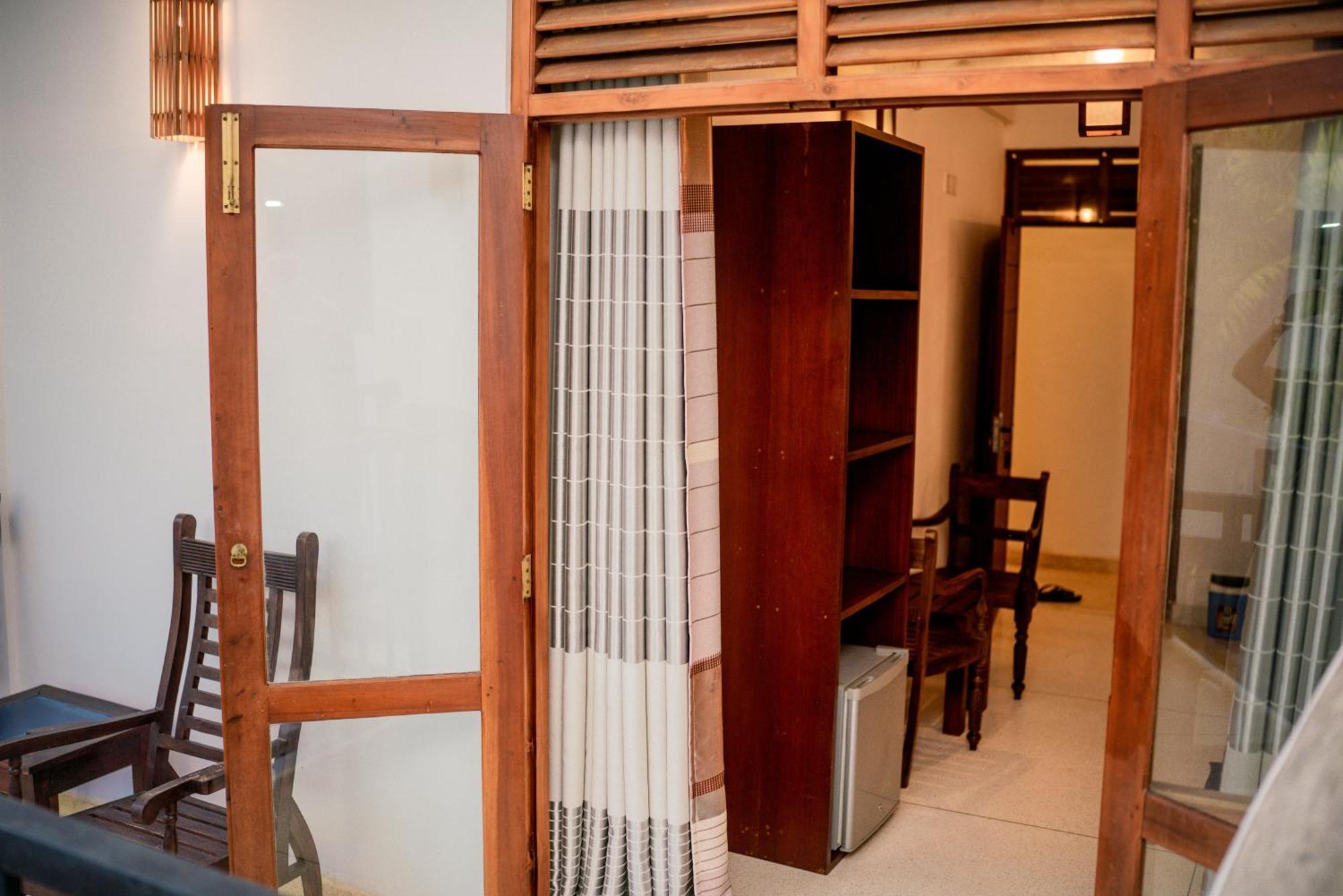 Hotel Bienvenido Cozy Madiha Matara Esterno foto