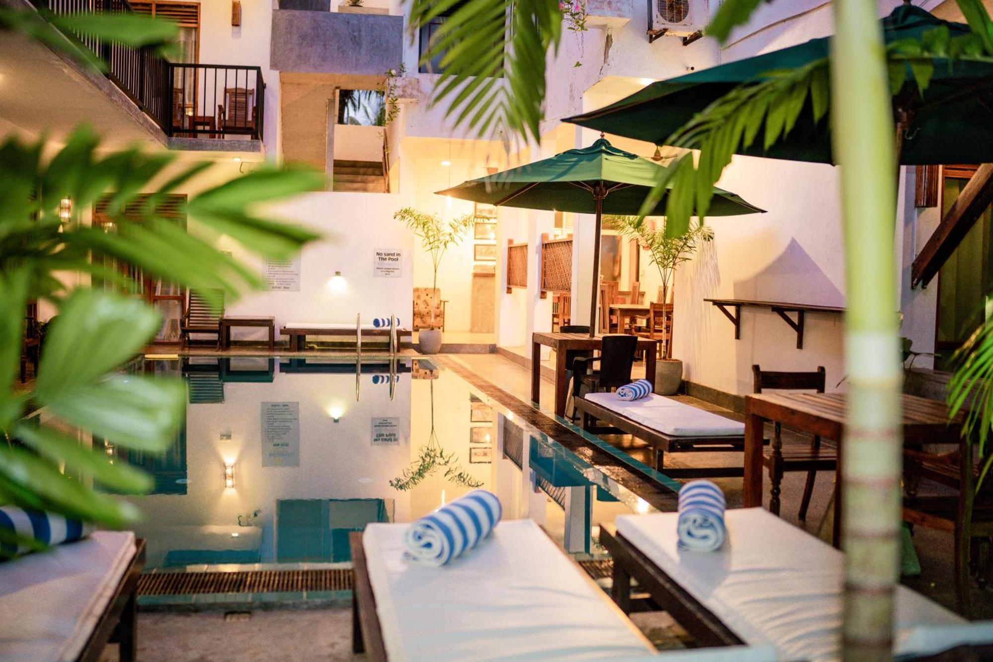Hotel Bienvenido Cozy Madiha Matara Esterno foto