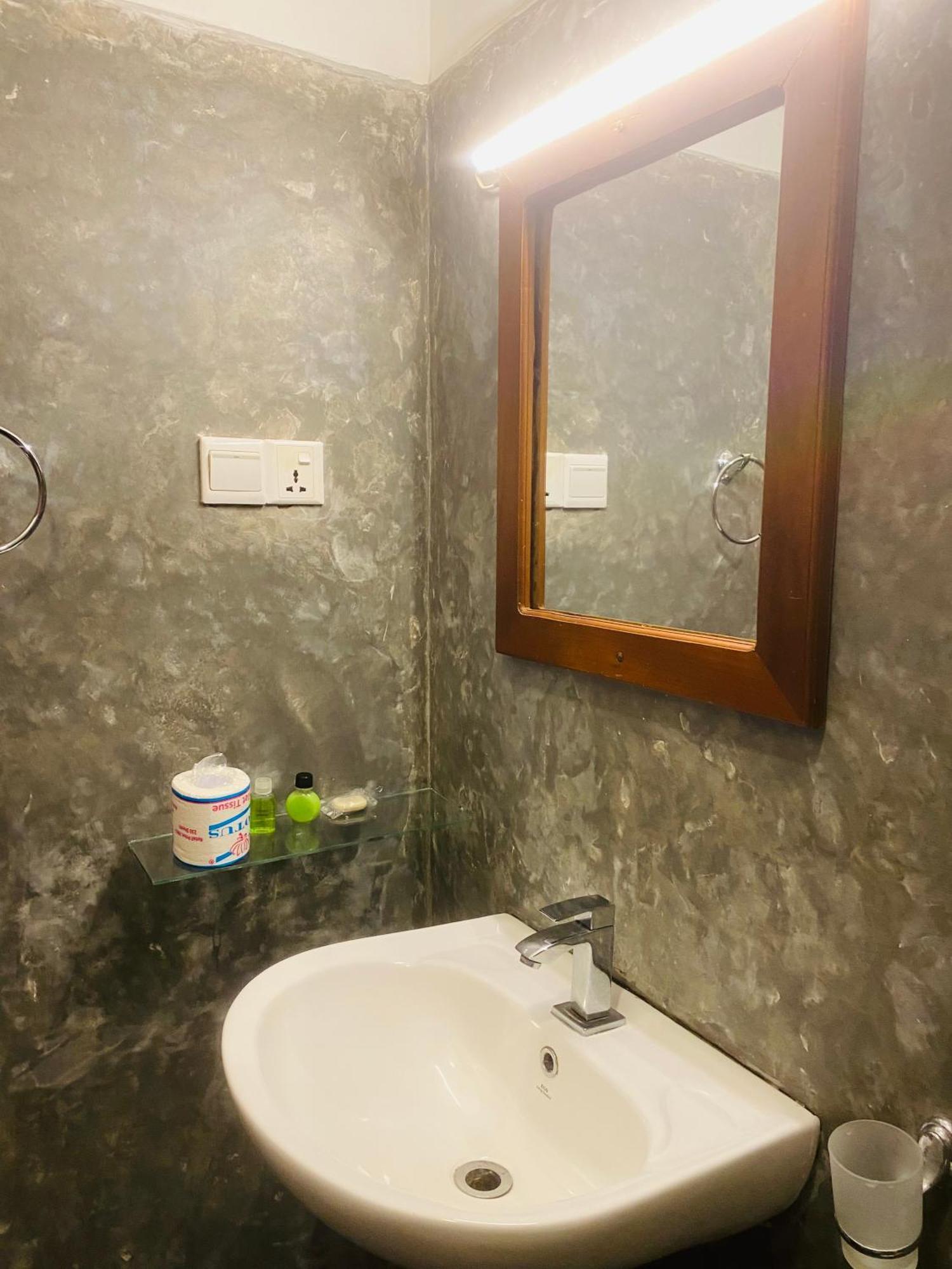 Hotel Bienvenido Cozy Madiha Matara Esterno foto
